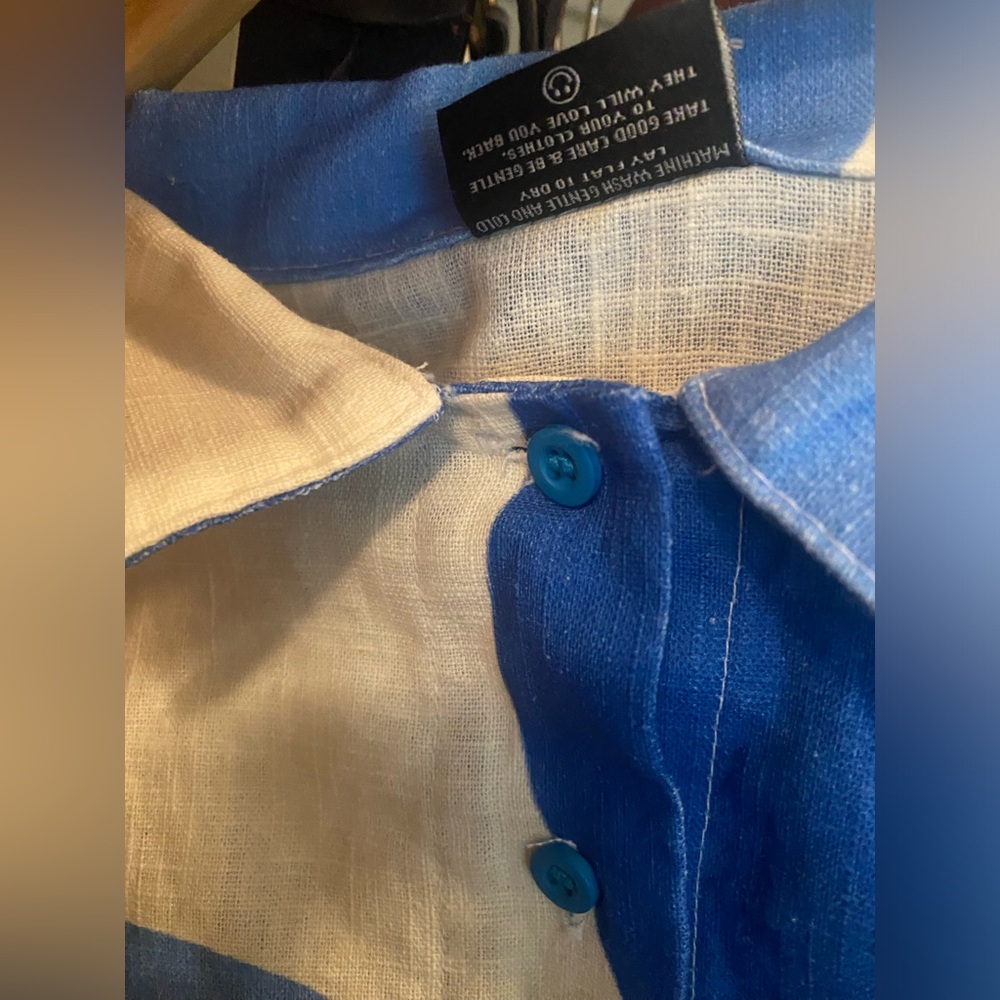 Nettle Studios linen Polka Dot Soft
Volume long sleeve Shirt in colorway DOTTIE - Picture 5 of 5